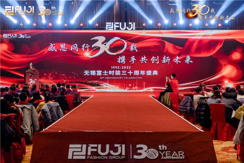 COMPANY HISTORY03x8f